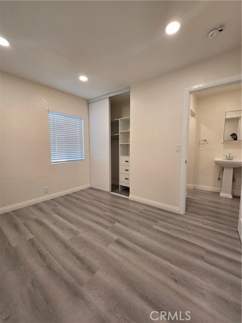 Building Photo - 422 W Graves Ave