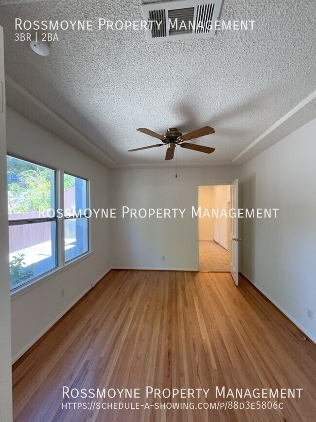 Building Photo - 1770 Woodland Ave