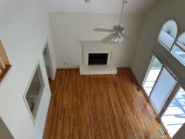 Building Photo - 110 Wimbledon Ct
