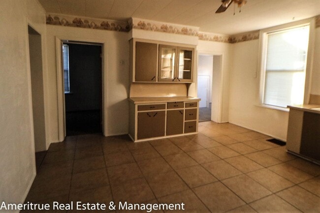 Building Photo - Charming 3 Bed 1 Bath Ranch Home in Rural ...
