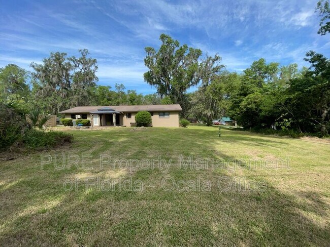 Building Photo - 4211 SW 6th Ave