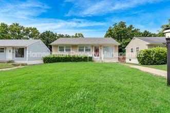Building Photo - 10527 Prestwick Dr