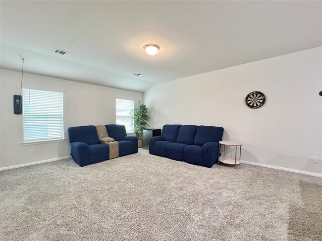 Building Photo - 1600 Longhorn Ranch Dr