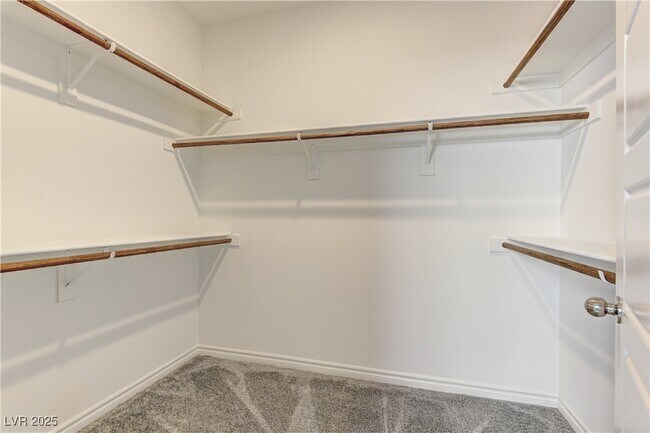 Building Photo - 222 Palisade Fls Ave