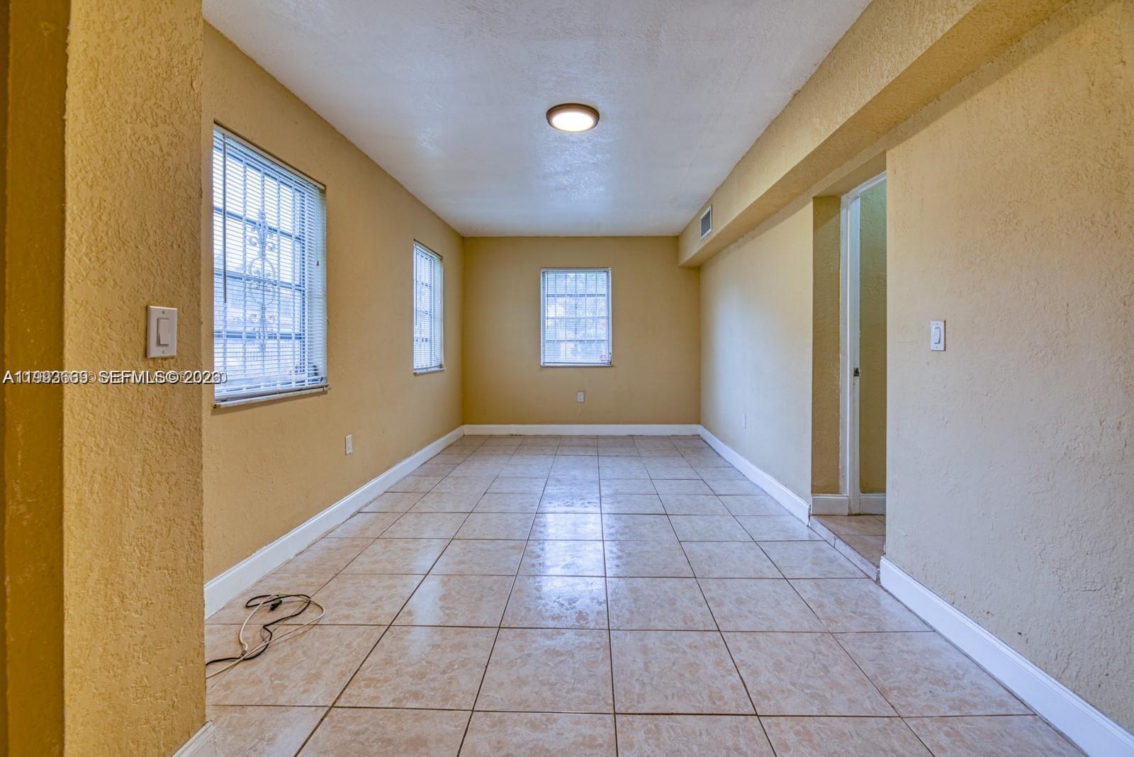 Building Photo - 13005 NW 8th Ave