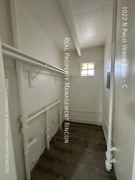 Building Photo - 1022 N Palo Verde Blvd