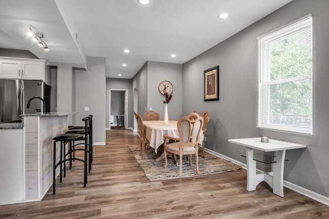 Building Photo - Furnished 4-Bedroom Single-Family Home on Buffalo’s West Side
