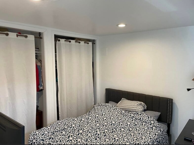 Building Photo - 3195 Cayman Pl