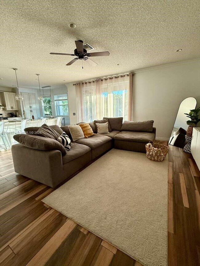 Building Photo - 4120 Staghorn Ln