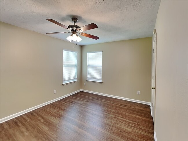 Building Photo - 11010 Heather Bluff Ln