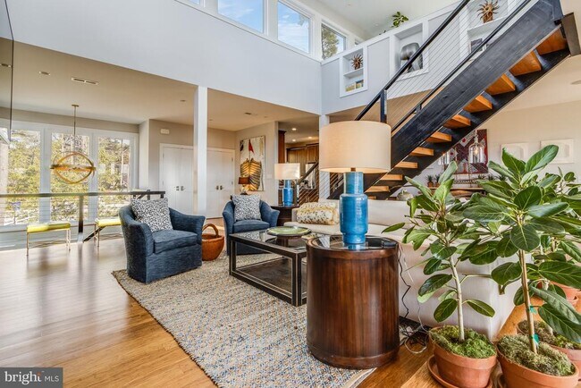 Building Photo - 34903 W Love Dr