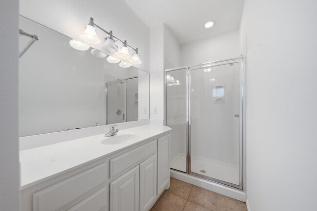 Building Photo - Spacious 5 Bedroom Home In Jenks West School District!
