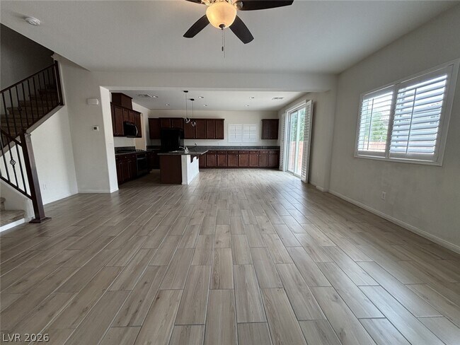 Building Photo - 5582 Sancho Throne Rd