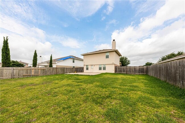Building Photo - 438 Blackman Tr