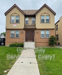 Building Photo - 2415 Delaware Ave