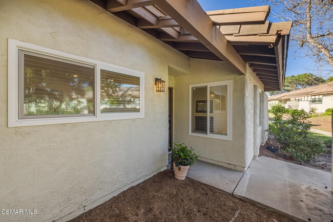 Building Photo - 1116 Nottingwood Cir