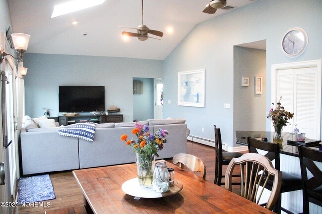 Building Photo - 3428 Maritime Dr