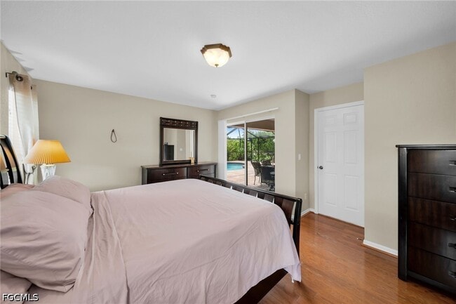 Building Photo - 3505 Surfside Blvd