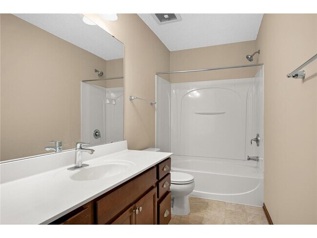 Building Photo - 15650 60th Ave N