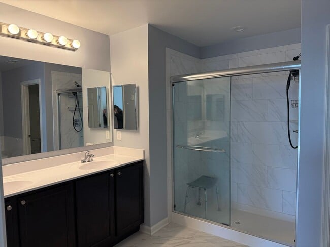 Building Photo - Darley Green townhome - 3 bedroom, 2.5 bathroom with 1 car garage - NEW CASTLE COUNTY WORKFORCE H...