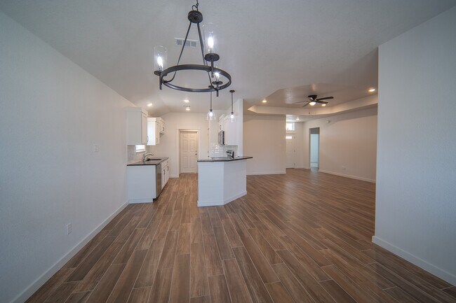 Building Photo - 1414 Sideoats Ln
