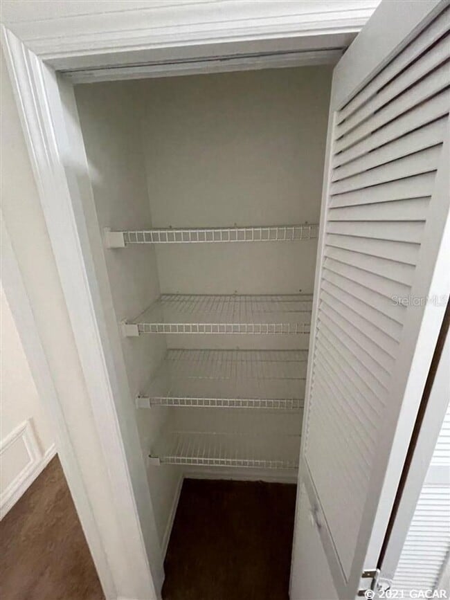 Building Photo - 2/2.5 Townhome in Mile Run