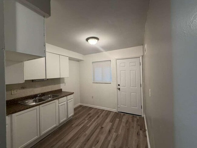 Building Photo - 4539 N 30th St