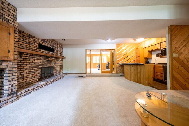Building Photo - 3521 Widgeon Way