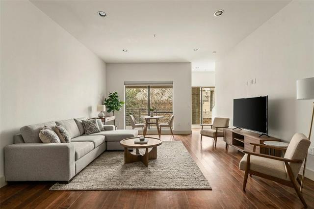 Building Photo - 4111 Newton Ave