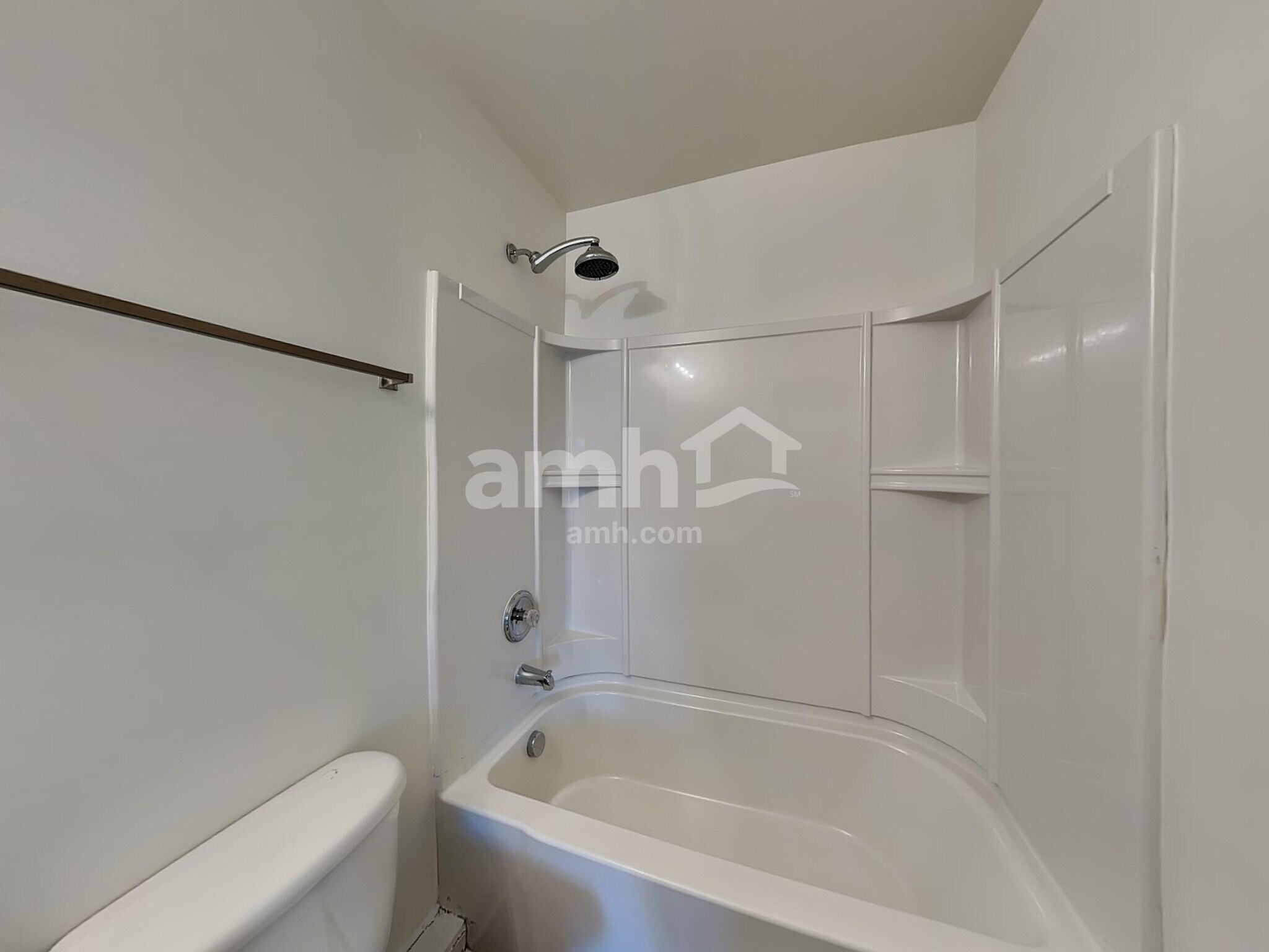 Building Photo - 6102 Lighted Way Ln