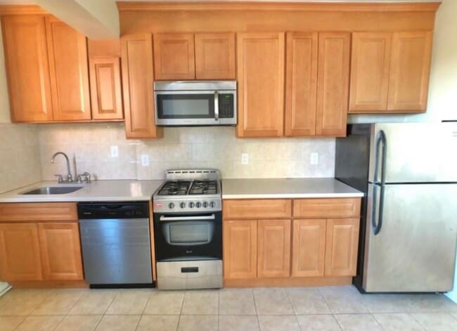 Primary Photo - 230 Pelham Rd