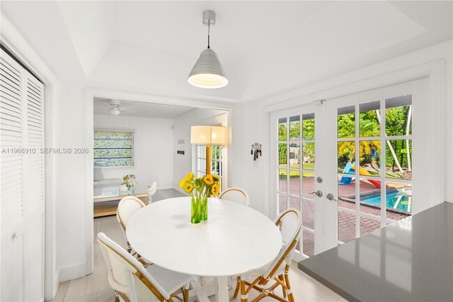 Building Photo - 17341 SW 74th Ave