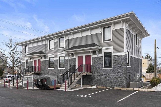 Building Photo - 585 Hoboken Rd