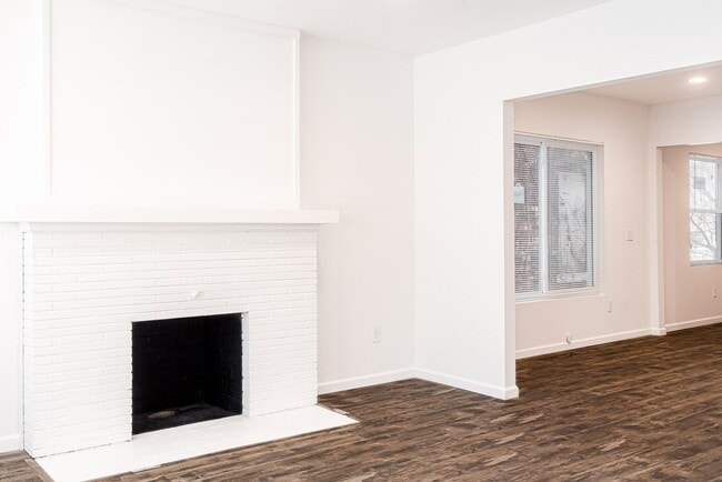 Building Photo - 1516/1518 Lee - FDR