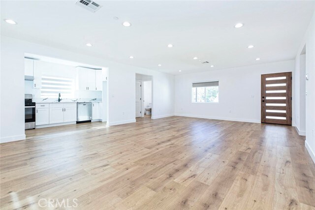 Building Photo - 12340 Lull St