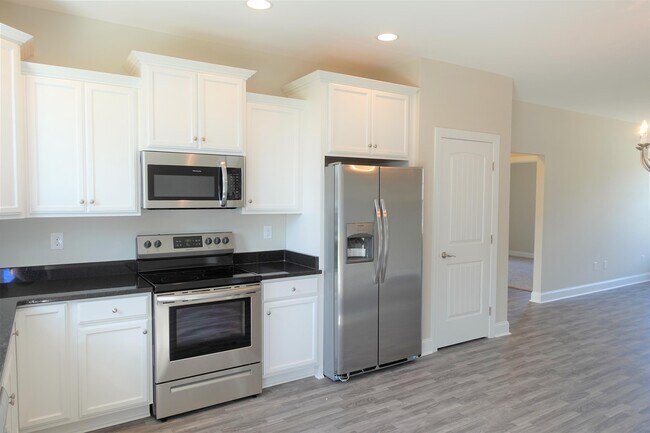 Building Photo - 202 Turkey Trot Rd