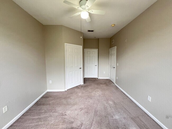 Building Photo - Great Apartment for rent!