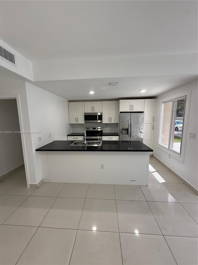 Building Photo - 13984 SW 259th Way