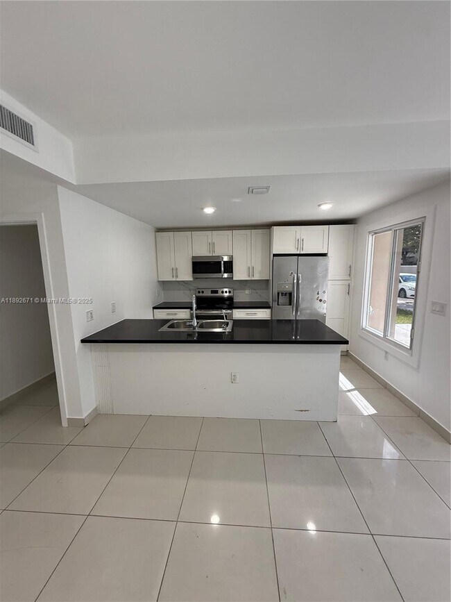 Primary Photo - 13984 SW 259th Way