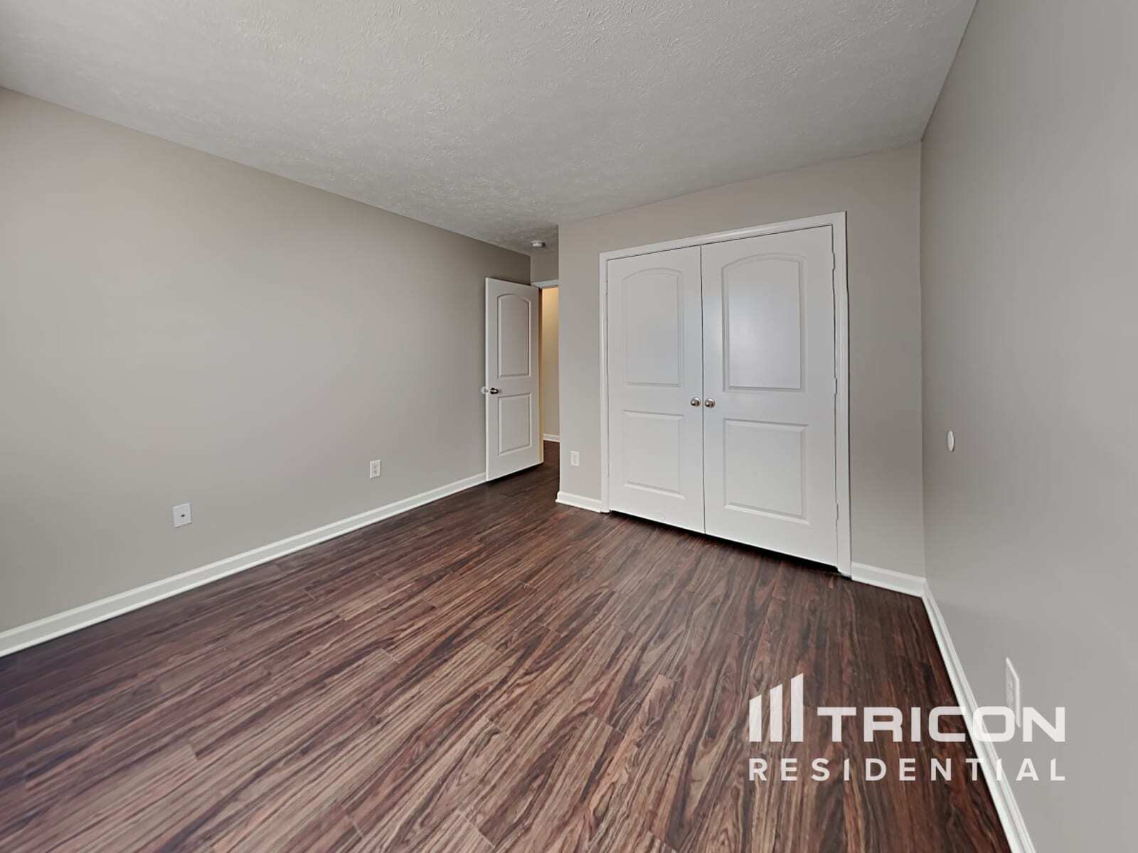 Building Photo - 7270 Burlat Ln