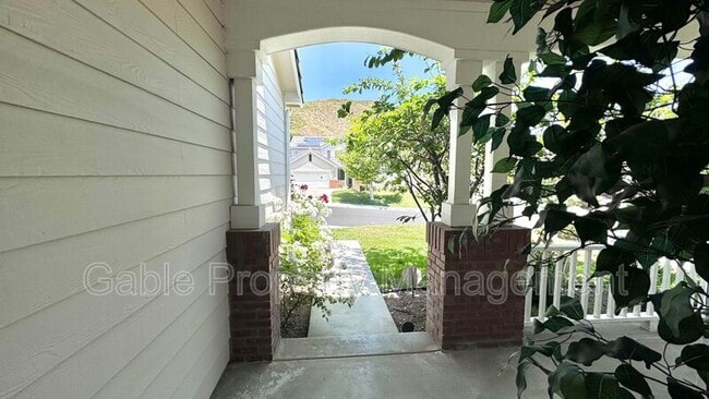 Building Photo - 19114 Olympic Crest Dr