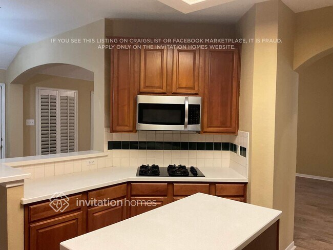 Building Photo - 613 Chestnut Dr