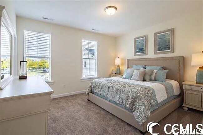 Building Photo - Discover Coastal Living at Its Finest in Marketview, Market Common – Now Leasing!