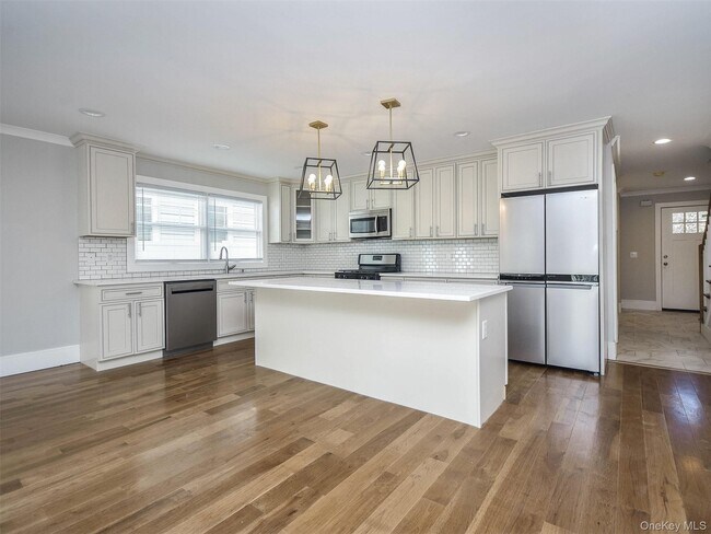 Building Photo - 15 Dunes Ln