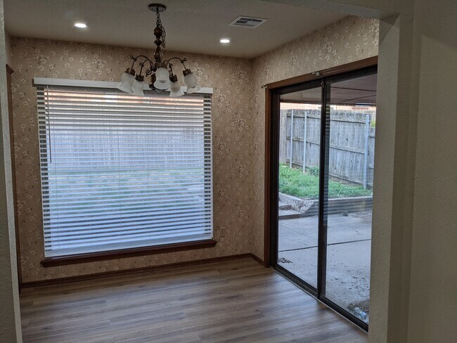 Patio access - 1618 Julie Plz