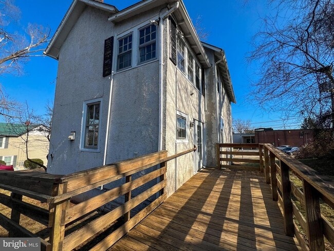 Building Photo - 314 North St