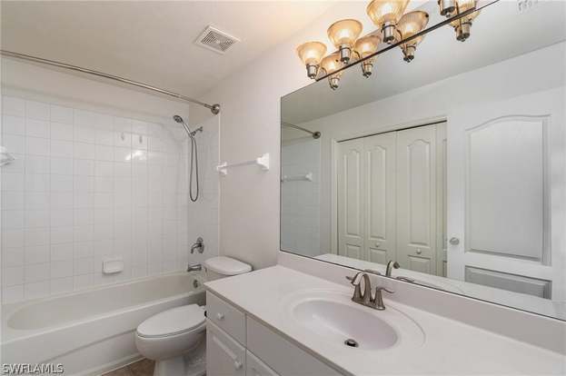 Building Photo - 9430 Ivy Brook Run