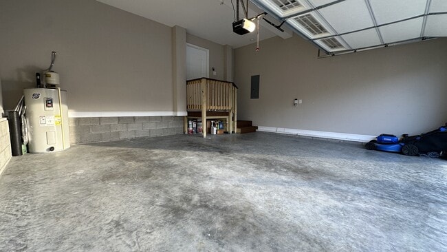 Building Photo - 3149 Timberdale Dr