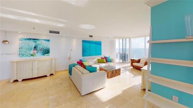 Building Photo - 17555 Collins Ave