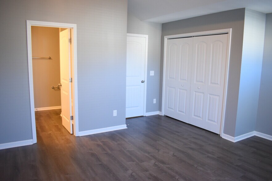 Building Photo - 4326 Eleuthera Ln